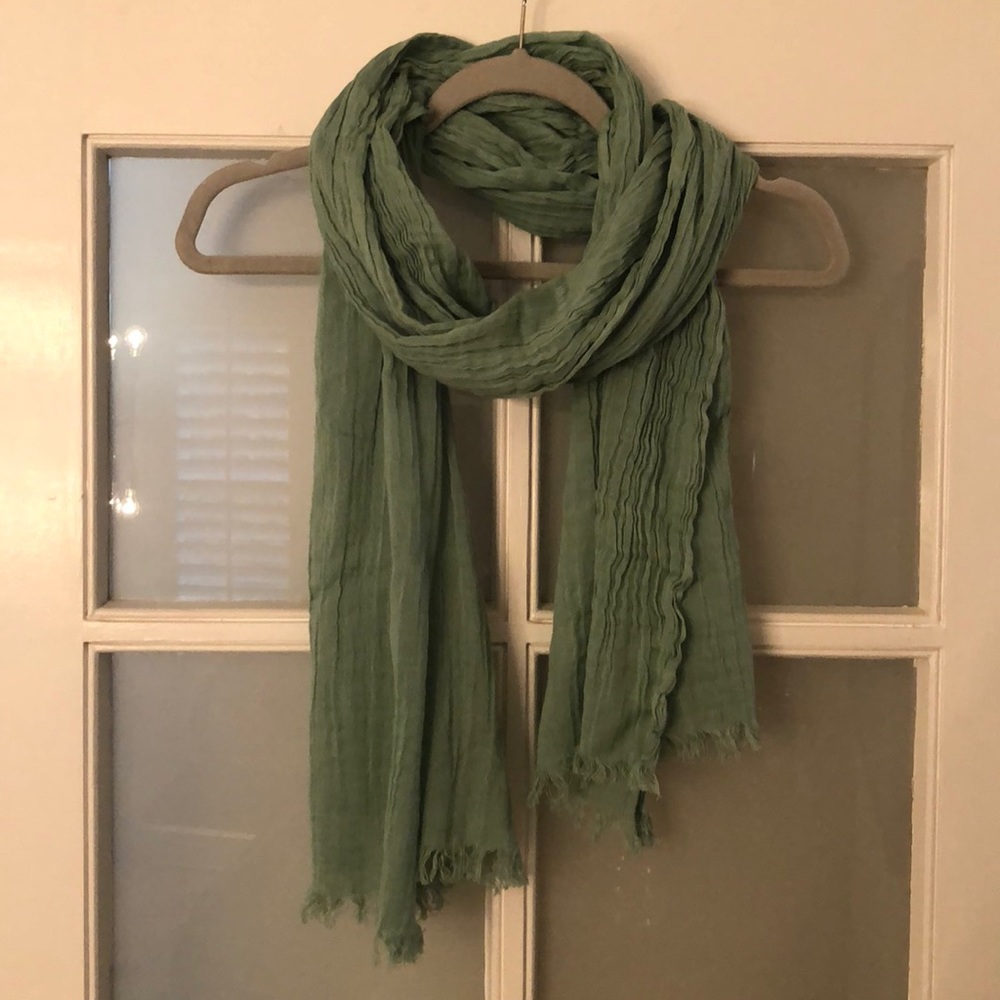 Turquoise lightweight scarf
